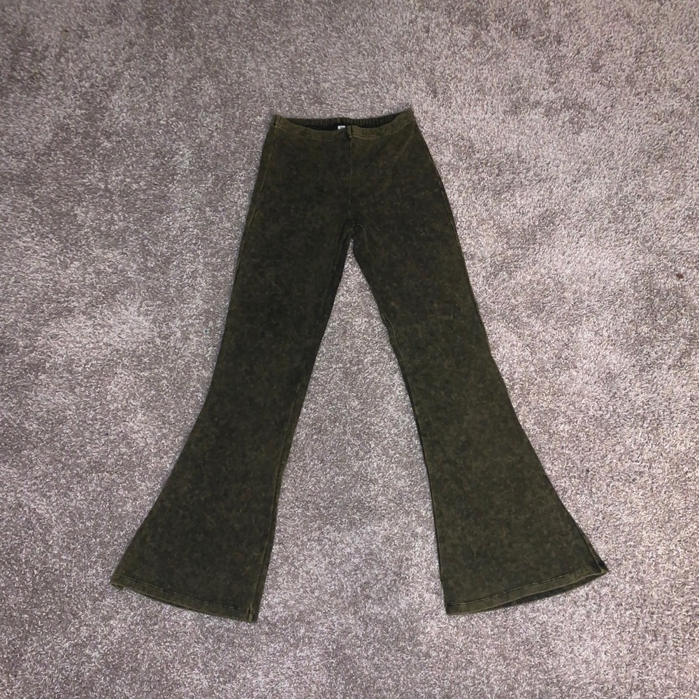 Flared bottoms